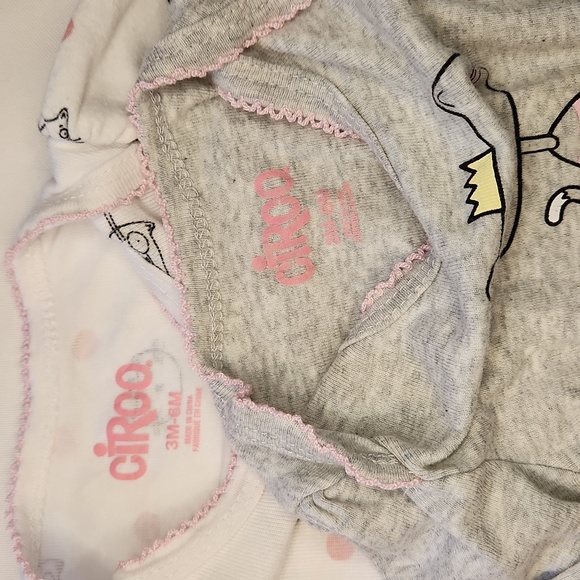 NWOT Set of 4 baby items. 3Month - Picture 5 of 6